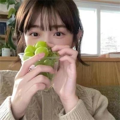 公园里的女孩